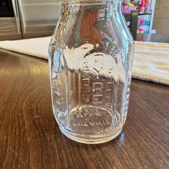 Vintage Evenflo/Pyrex Glass Baby Bottles Set of 2- 4OZ. - Picture 2 of 7